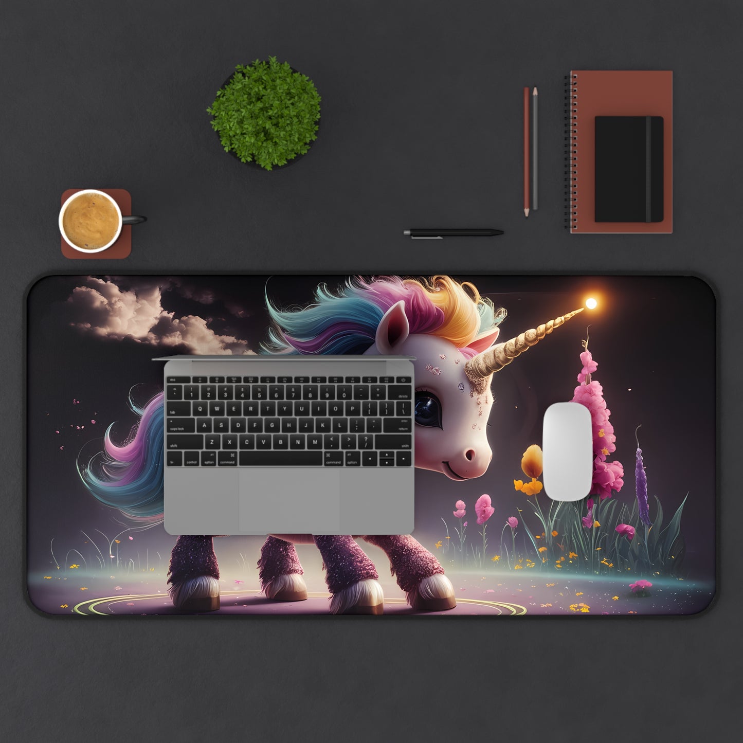 Cutyhorn - Desk Mat